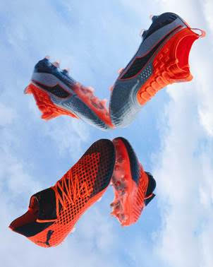 Novas cores das chuteiras FUTURE e ONE da PUMA chegam aos gramados e lojas brasileiras