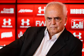 Em evento na FPF, Leco brinca com eliminação do Corinthians: 'Aderiu ao Santos'