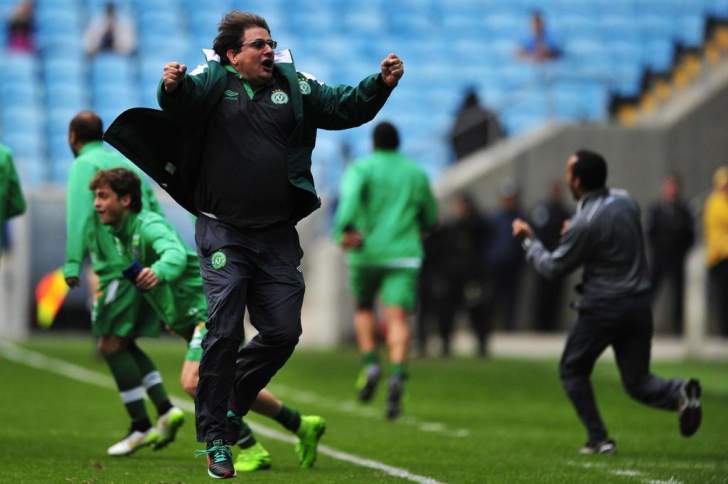 Guto Ferreira fez mistério no time da Chapecoense Guto Ferreira fez mistério no time da Chapecoense
