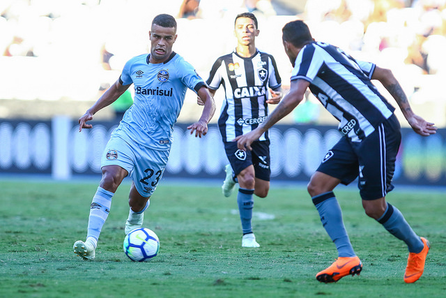 Grêmio x Botafogo – Tricolor quer se manter no pelotão de cima