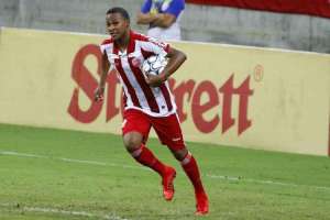 Série B: Goiás confirma chegada de atacante Robinho, do Náutico