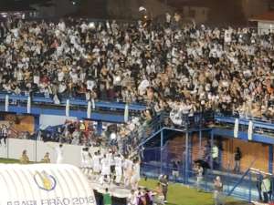 Série B: Figueirense exalta união após vitória sobre rival: 