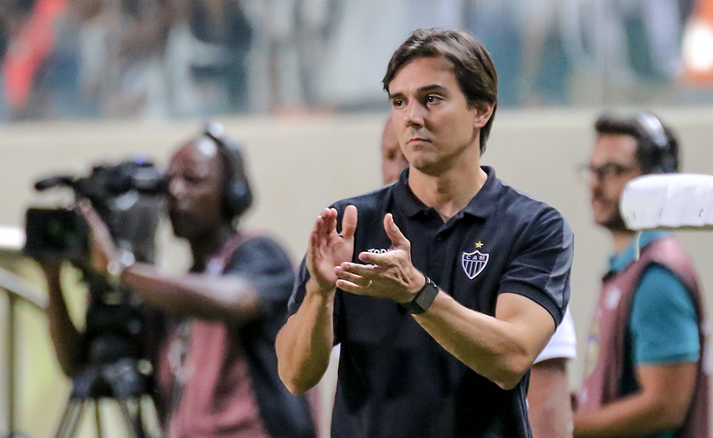 Larghi admite atuação fraca do Atlético-MG e celebra empate com o Corinthians