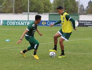 Série B: Coritiba tenta acabar com jejum de dois meses em casa