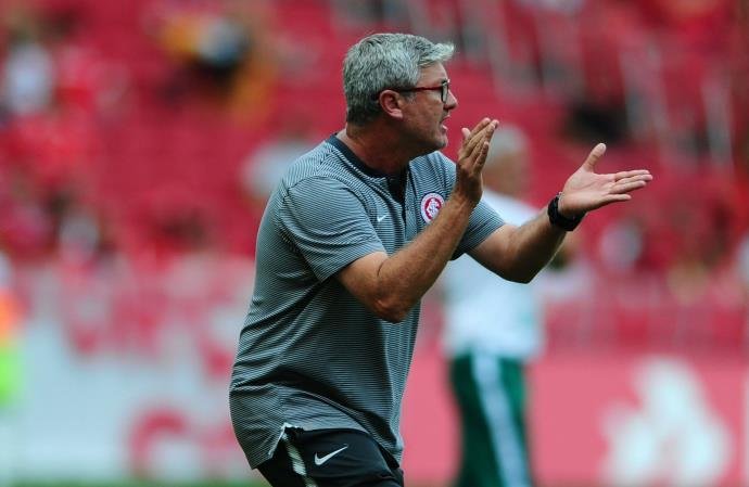 Hellmann elogia postura do Inter após empate fora: ‘Lutamos pelos três pontos’