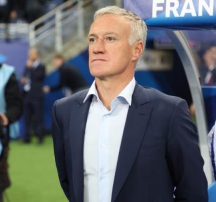 Deschamps lamenta ausência de jogador francês entre finalistas ao prêmio da Fifa
