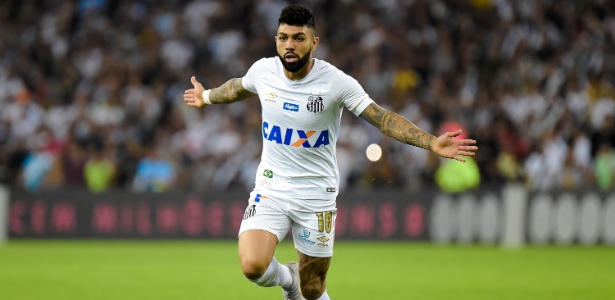 Gabriel exalta Cuca, celebra boa fase no Santos e já mira volta à seleção