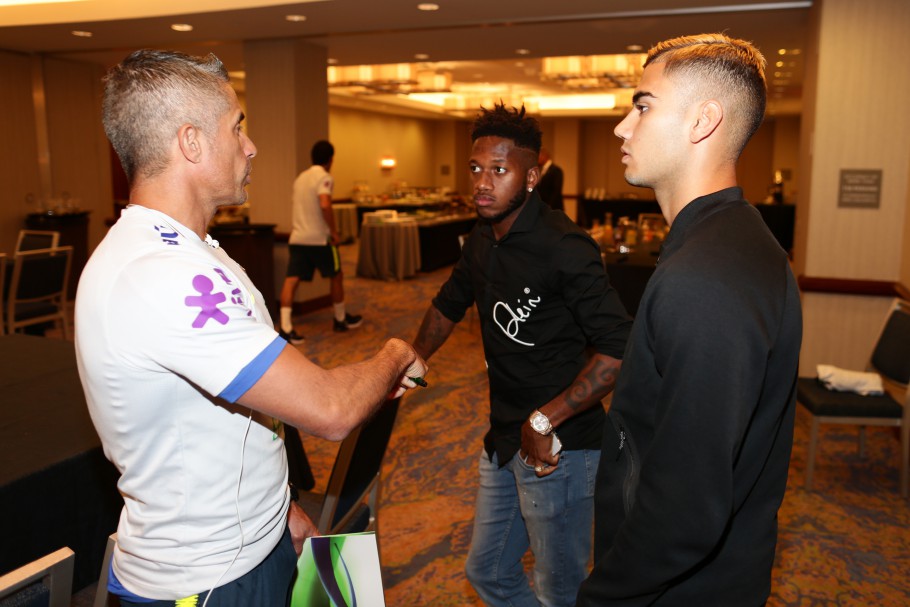 Andreas Pereira e Richarlison celebram ‘honra’ de vestir a camisa da seleção