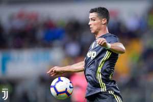 Italiano: CR7 é o mais bem pago na Itália e supera sozinho 10 equipes do país