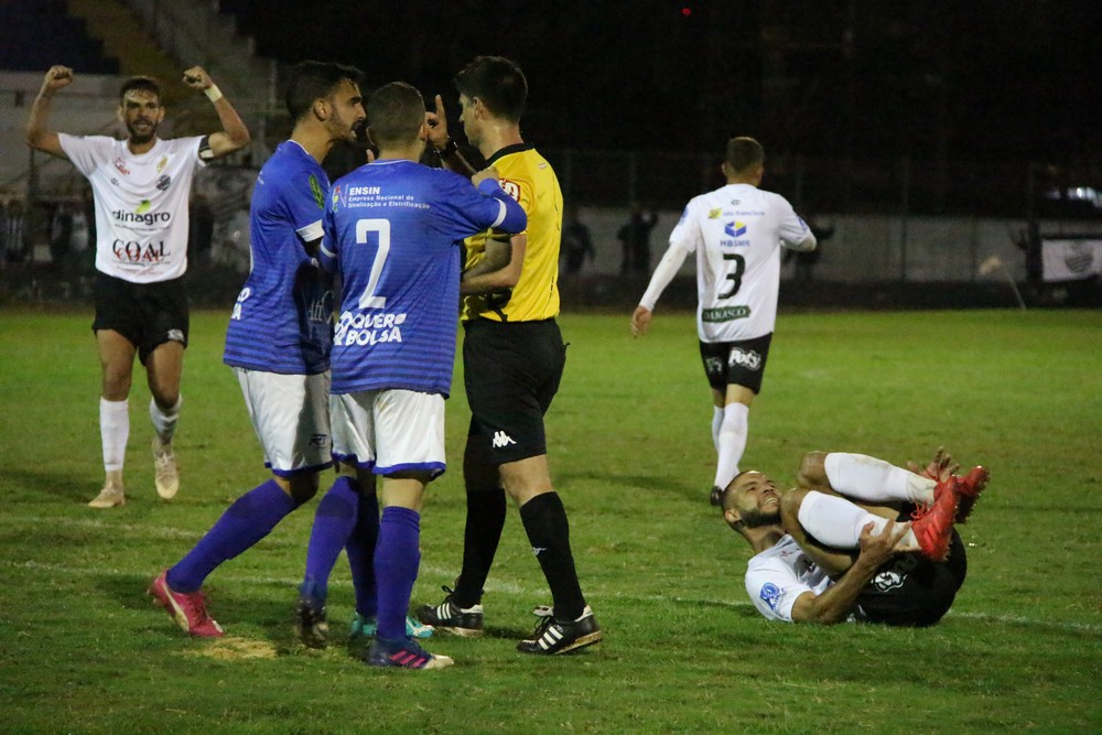 Segundona: São José lamenta bobeadas na derrota para Comercial