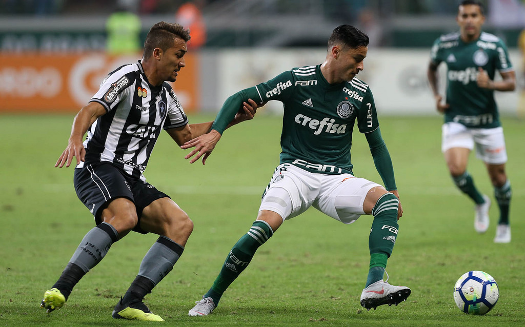 Palmeiras tenta superar o cansaço para enfrentar o Atlético-PR