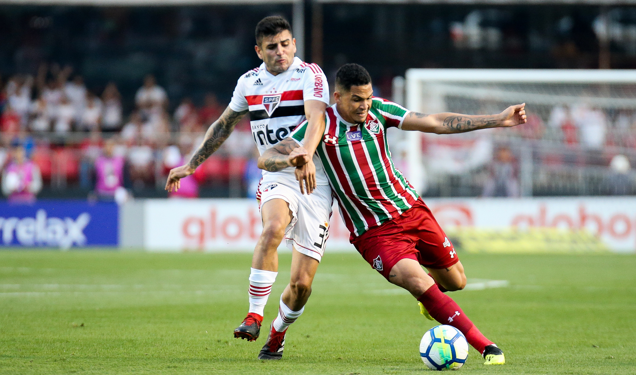 Internacional e Flamengo duelam pela vice-liderança na 23ª rodada