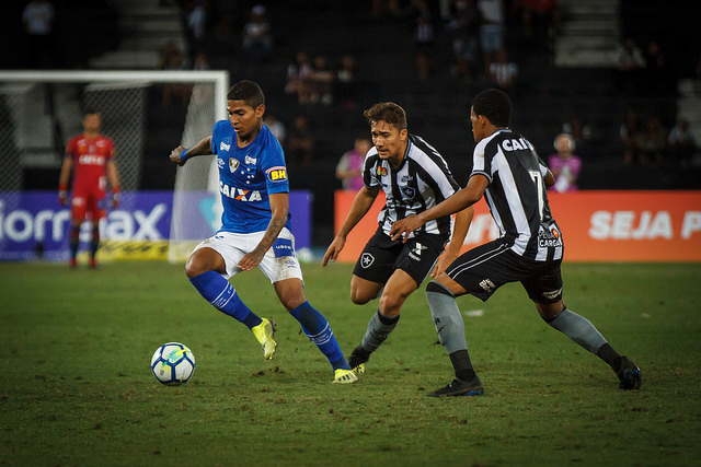 Botafogo empata com Cruzeiro e segue ameaçado pelo Z4 (Foto: Vinnicius Silva/Cruzeiro E.C)