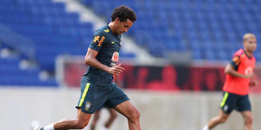 Marquinhos minimiza perda da titularidade na Copa e quer mostrar ‘experiência’