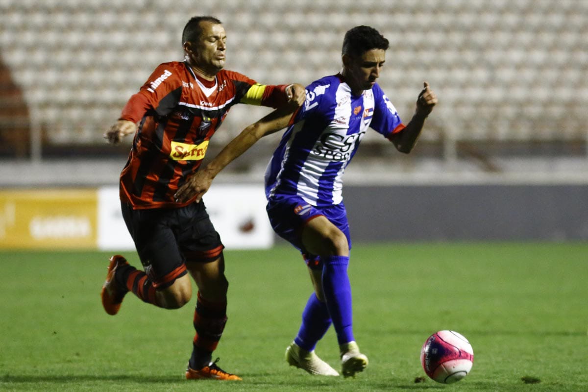 Líderes mantém invencibilidade e dominam Seleção FI da 9ª rodada da Copa Paulista