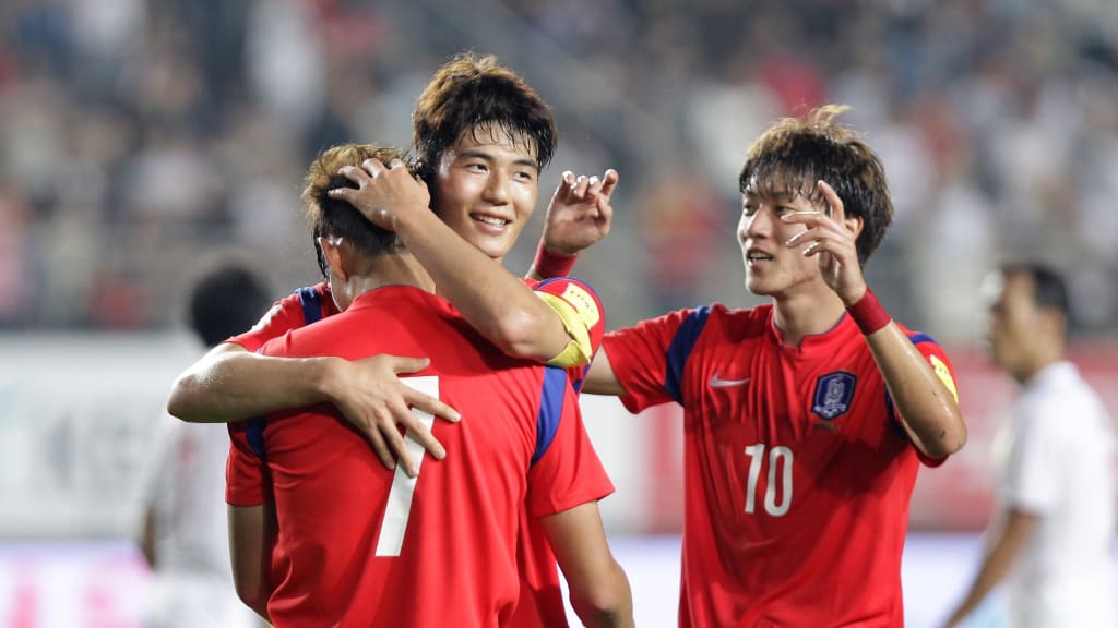 Son perde pênalti, mas Coreia do Sul derrota a Costa Rica em amistoso por 2 a 0