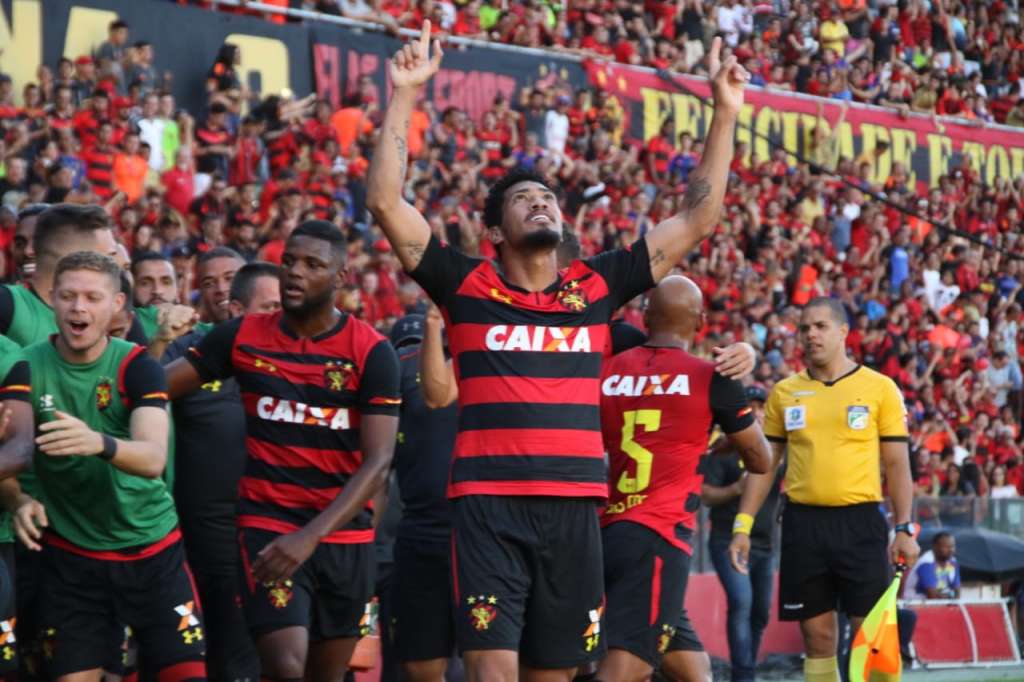 Hernane Brocador está de volta ao time titular - Williams Aguiar/Sport Club do Recife