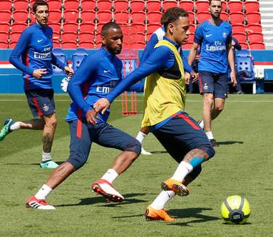 Neymar continua sendo atração