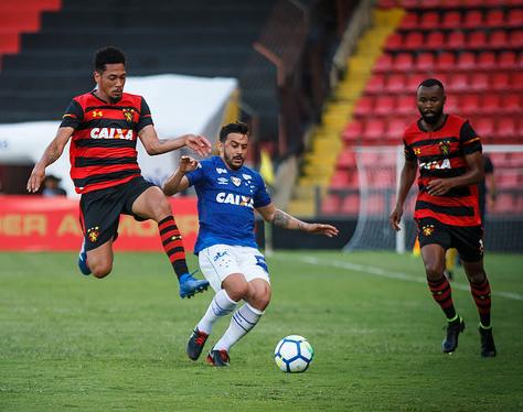 Magrão recebe elogios dos companheiros do Sport e querem raça como exemplo de recuperação