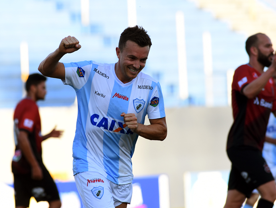 Série B: Ex-atacante de São Paulo e Atlético-PR retoma faro de artilheiro no Londrina