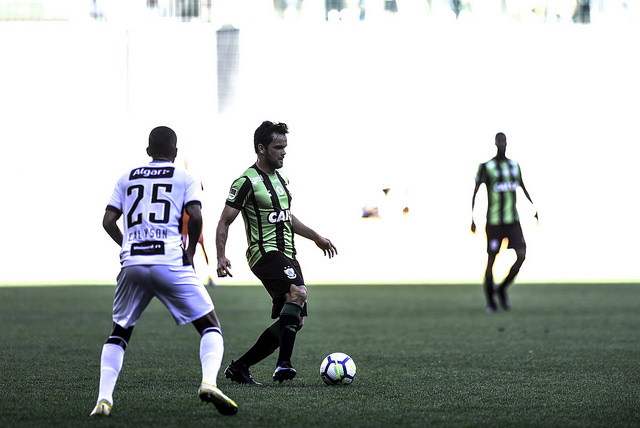 América-MG 0 x 0 Ceará - Coelho segura Vozão e segue longe da degola 2 0002050340369 img