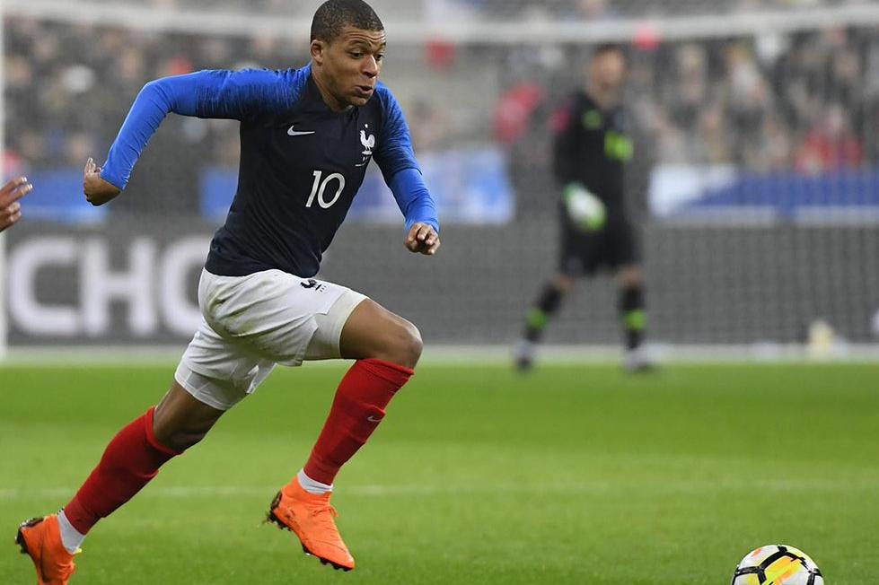 Com gols de Mbappé e Giroud, França vence Holanda pela Liga das Nações