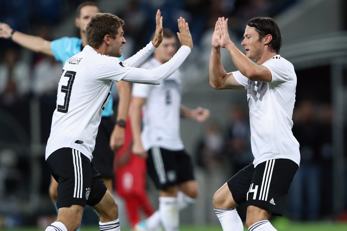 AMISTOSOS: Com gol de estreante, Alemanha vira no fim e vence o Peru