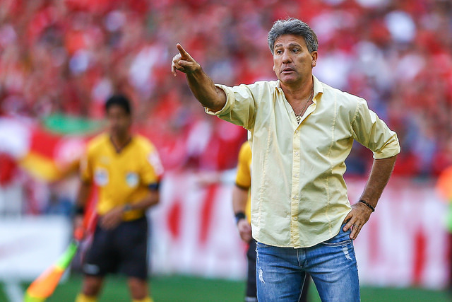 Renato condena provocação do Inter e dispara: “Não têm moral para tirar onda”