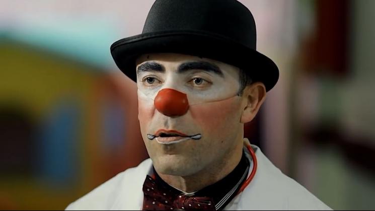 Dr. Gravatinha, personagem de Igor Benevenutto, pertencente ao Grupo Guardiões do Riso, de Belo Horizonte (MG) - Divulgação