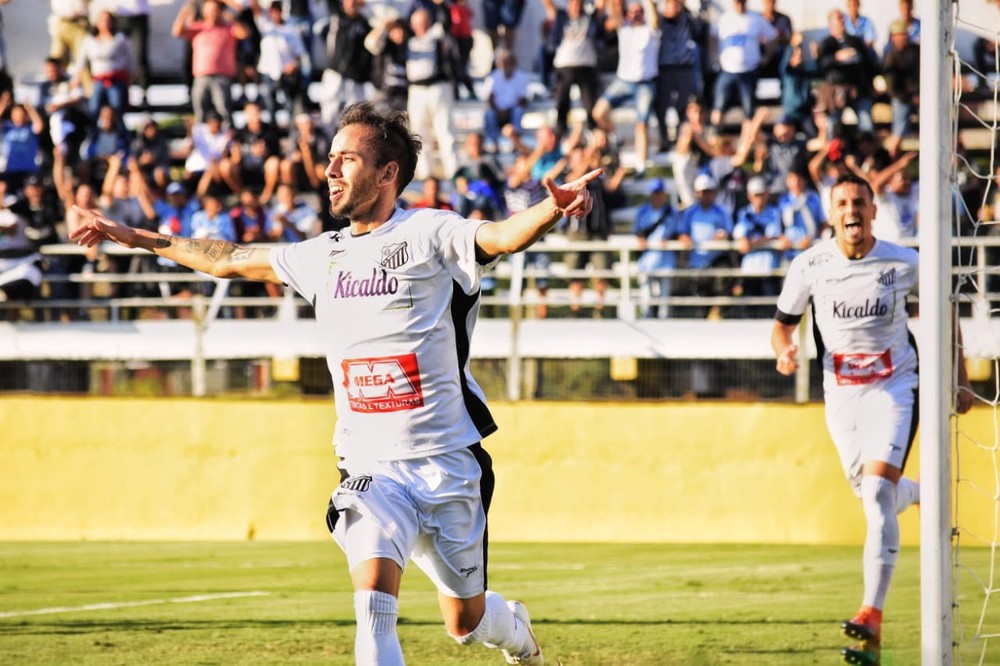 Série C: Vitinho é liberado pelo Bragantino e acerta com o Atlético-GO