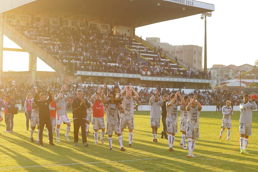 Série C: Operário-PR tenta adaptar estádio para evitar final fora de Ponta Grossa