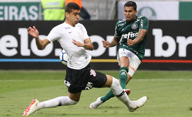 Seleção FI do Brasileirão com pegador de pênalti e ataque de respeito