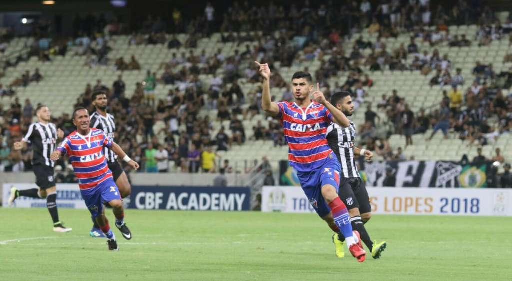 Clodoaldo entra e ajuda Fortaleza a vencer Ceará na Taça Fares Lopes