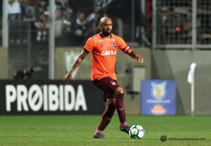 'Vou tentar ajudar, jogando ou não', afirma zagueiro do Atlético-PR