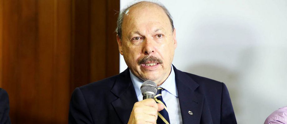 Peres diz que Rollo quer tomar o poder no Santos através de impeachment