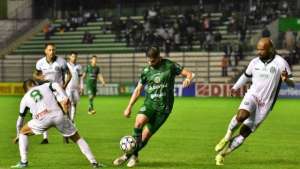 Guarani x Juventude - Se o Bugre tropeçar, G4 vira sonho distante