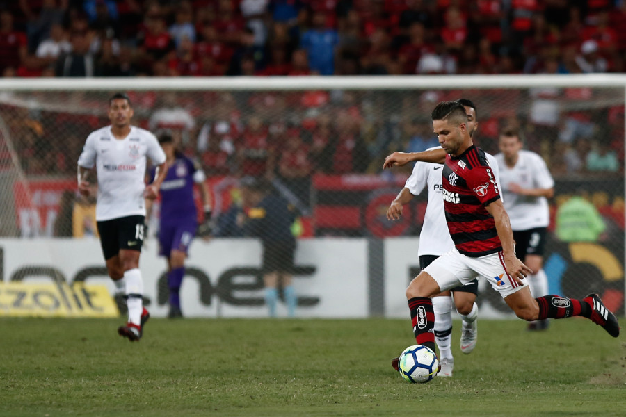 Flamengo 0 x 0 Corinthians - Timão se segura, cala o Maracanã e decide em casa 2 0002050341244 img