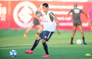 Com aval do Inter, Corinthians encaminha empréstimo de Lucca para time árabe