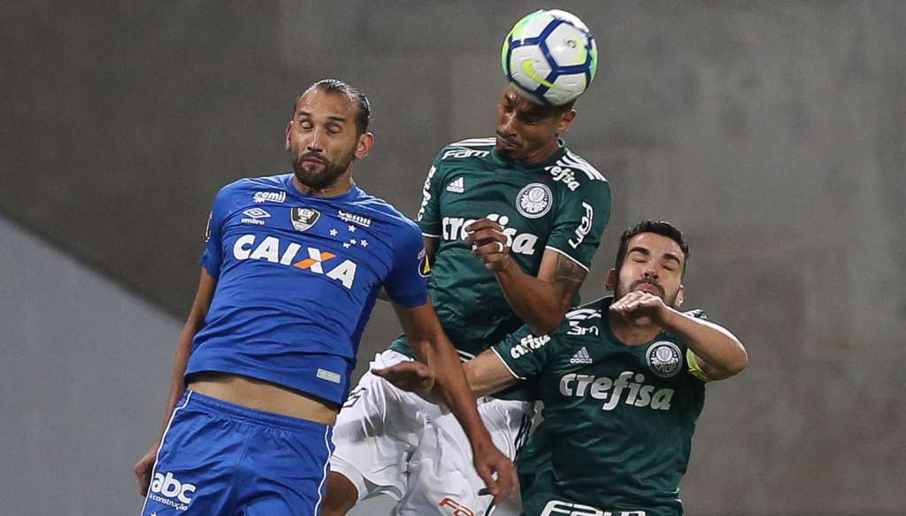 Felipão pede tranquilidade e diz que Palmeiras pode reverter desvantagem