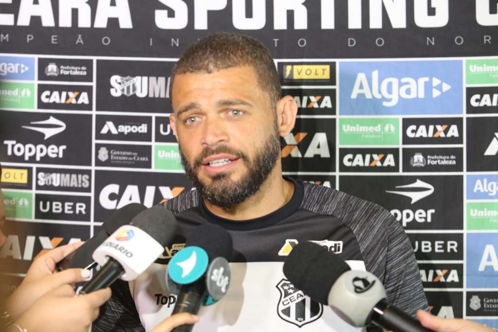 Edinho pediu foco ao Ceará diante do Vitória - Bruno Aragão/cearasc.com