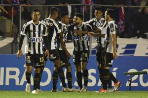 Peres exalta Cuca e diz que Santos se recuperou pelo trabalho do técnico