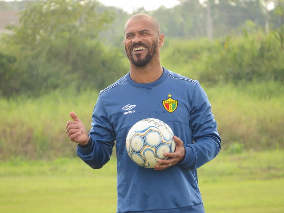 Copa SC: Sob comando de Pingo, Brusque estreia de olho no tetra