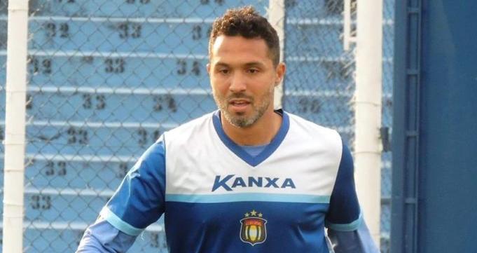 Copa Paulista: Ex-meia de Coritiba, São Paulo e Paraná, Davi é regularizado pelo São Caetano