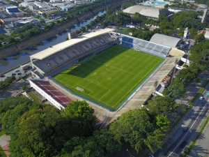 Aos 90 anos, Fazendinha resiste no Corinthians como a 'casa da vovó'