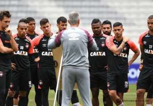 Atlético-PR x Fluminense - Furacão tenta se recuperar após três derrotas seguidas