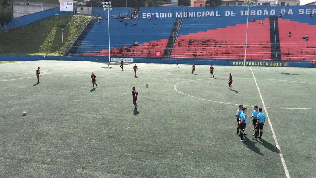 Com ampla superioridade desde o início do confronto, o Juventus atropelou o Taboão