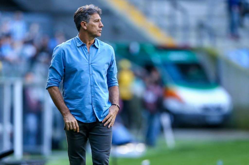 Renato Gaúcho avalia vitória do Grêmio e projeta 'sequência pelo título' (FOTO: LUCAS UEBEL/GREMIO FBPA)