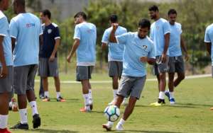 Fluminense visita o Atlético-PR e busca embalar no Brasileirão