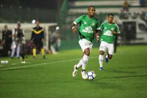Chapecoense x Internacional - Chape deixa a degola ou Colorado assume o topo?