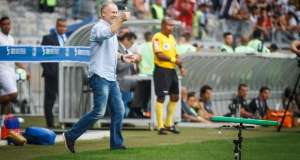 Mano Menezes diz que ‘há margem de crescimento' do Cruzeiro ainda nesta temporada